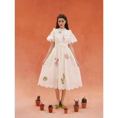 サボテンと花の刺繍レトロワンピース