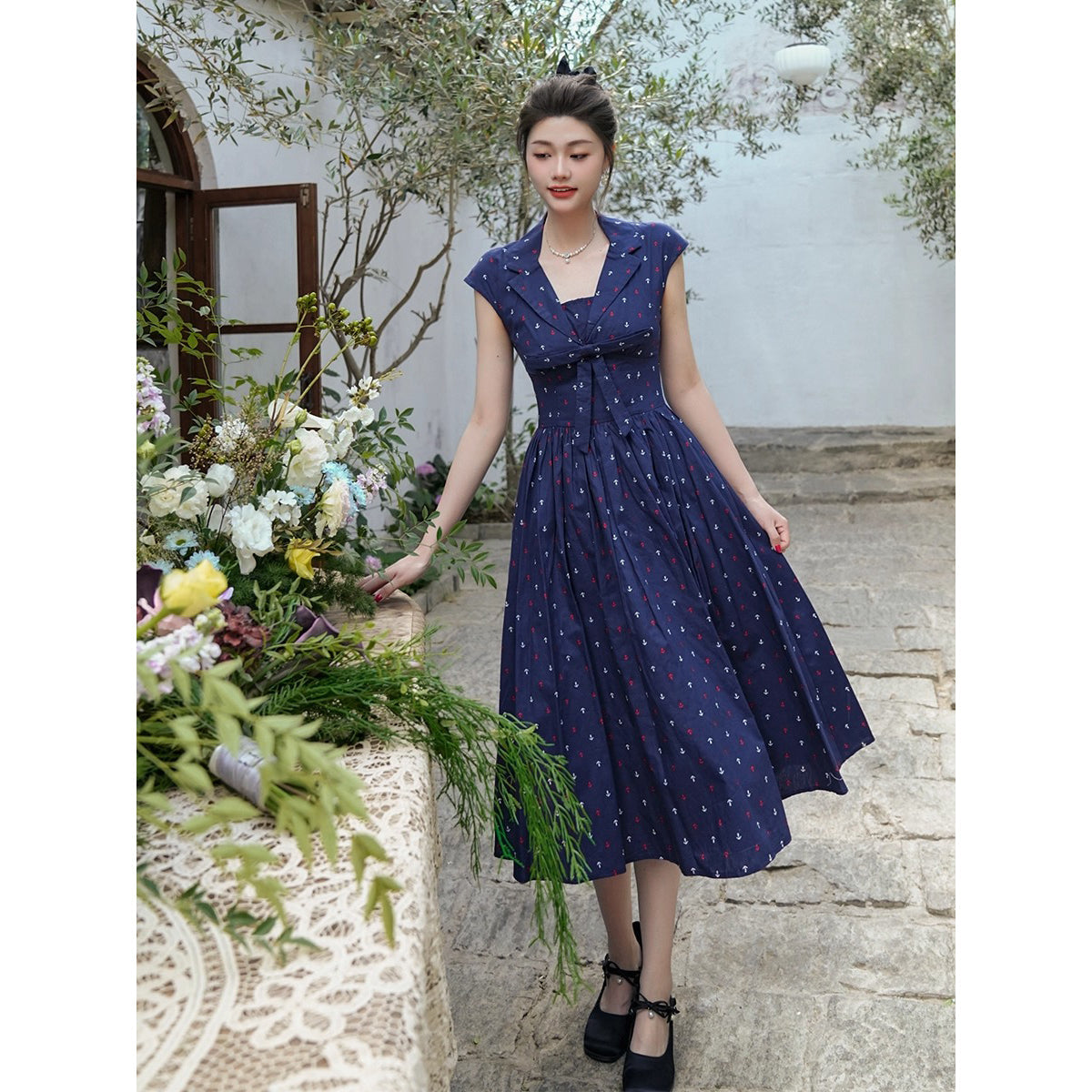 濃紺の錨の挿絵ヘップバーンワンピース