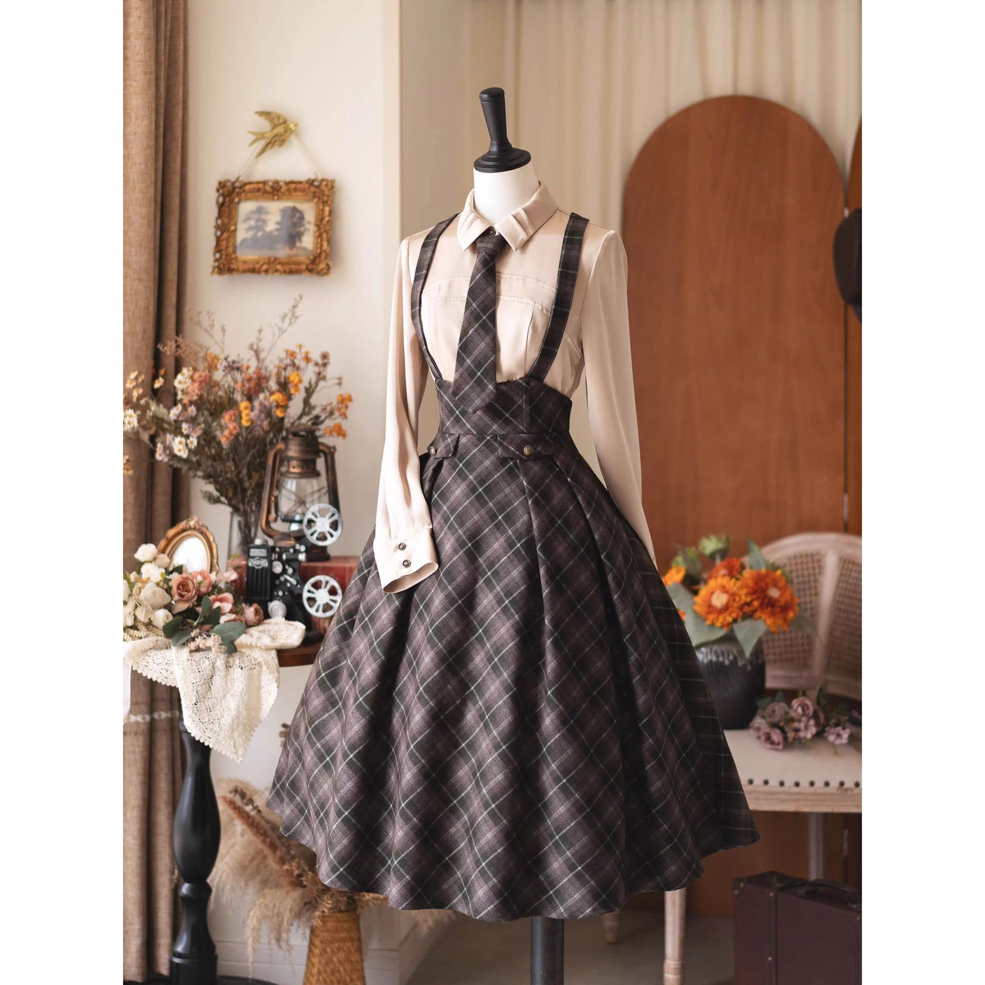 英国のお嬢様のクラシカルブラウス - Ecru Beige