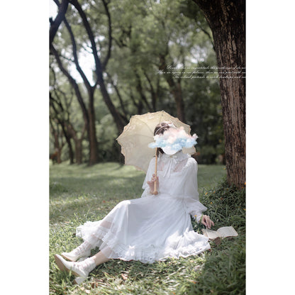 純白のお嬢様のチュールケープワンピース