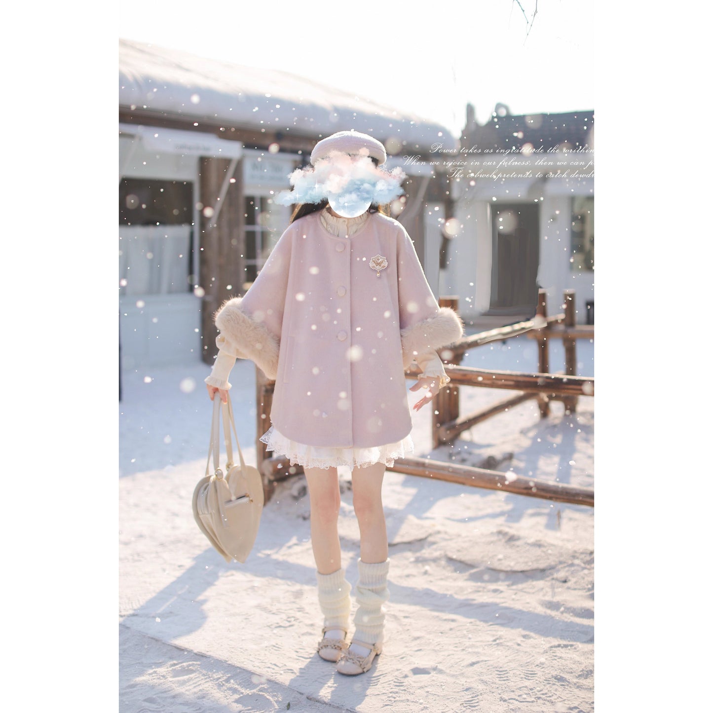 桜色のお嬢様のウールケープコート