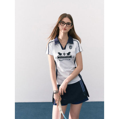 魔法学校のポロシャツとキュロットスカート