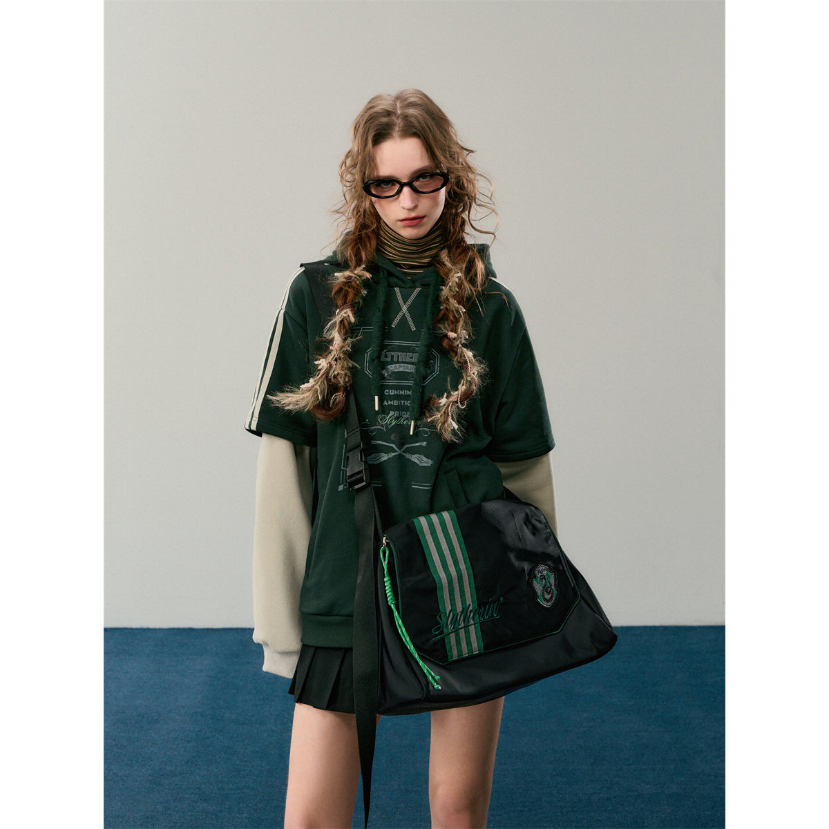 魔法学校のドッキングフーディー