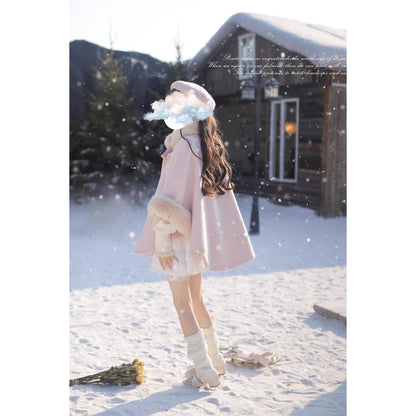 桜色のお嬢様のウールケープコート