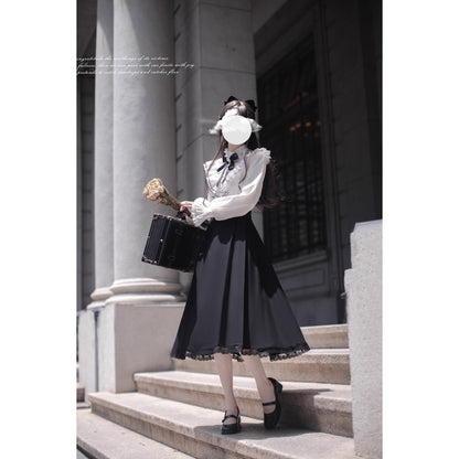 旋律を奏でる令嬢のクラシカルワンピース