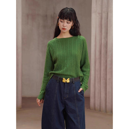 ケーブル編みのレトロセーター