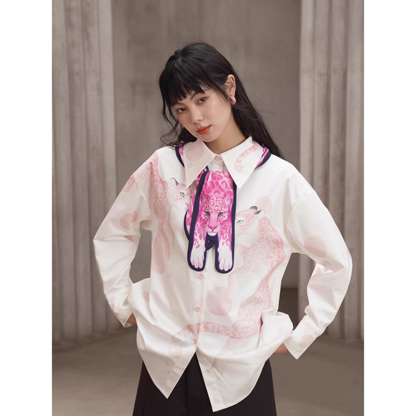 豹の挿絵ネッカチーフ