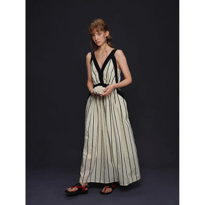 生成の縦縞ストライプワンピース