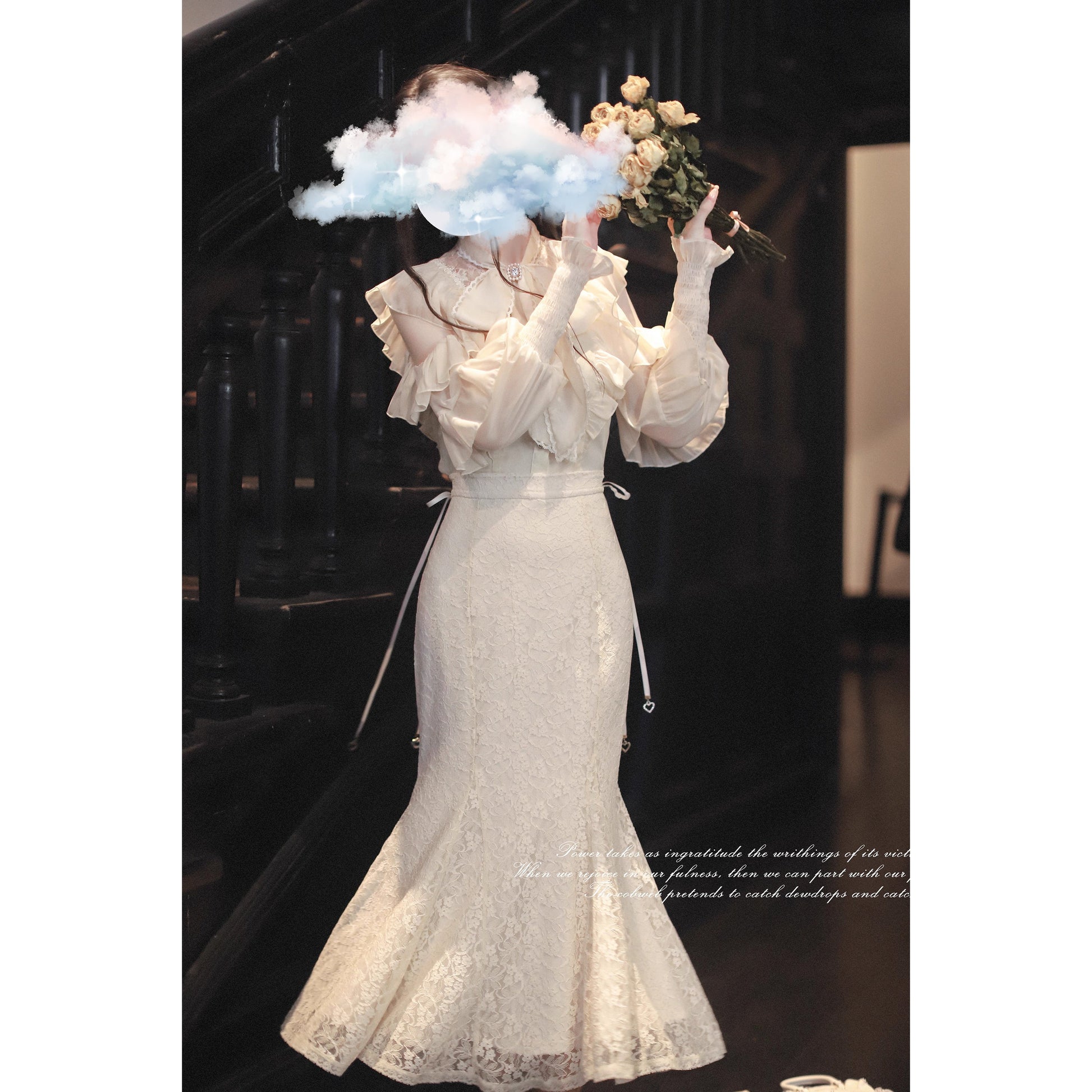 月光の令嬢のリボンブラウスとマーメイドスカート