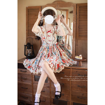 絵本の挿絵の刺繍ワンピース