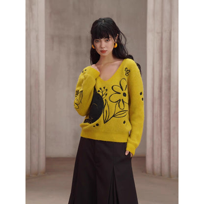 黒猫と花の刺繍ニットセーター