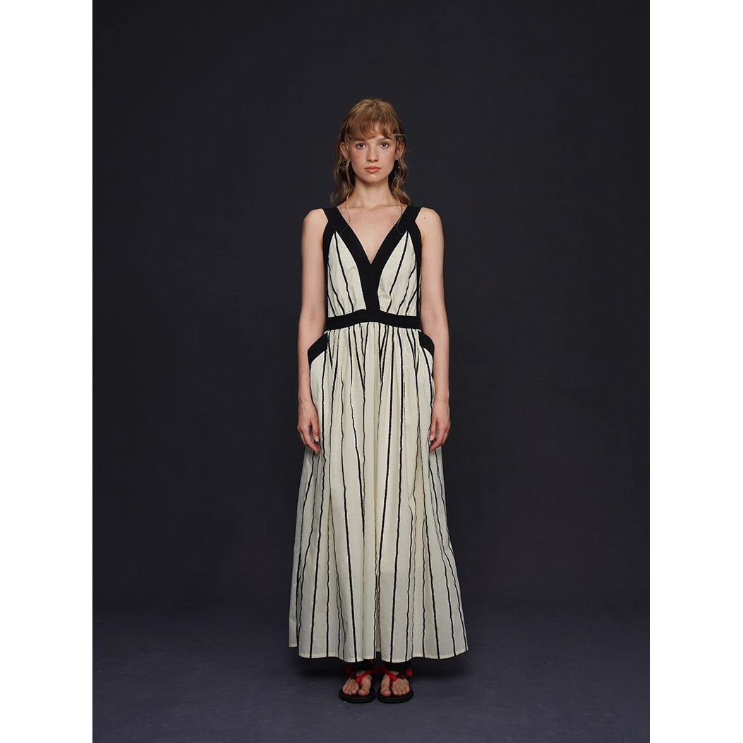 生成の縦縞ストライプワンピース