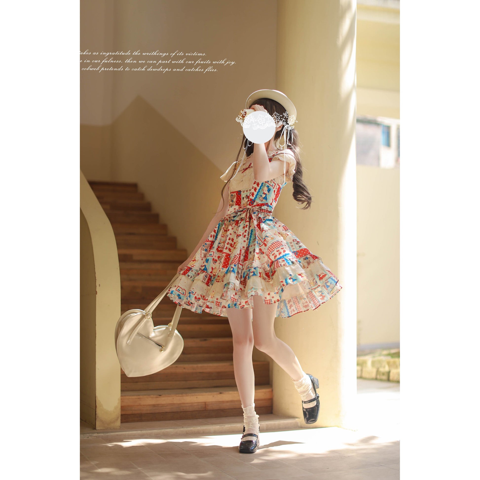 絵本のお嬢様のジャンパースカートとトップス