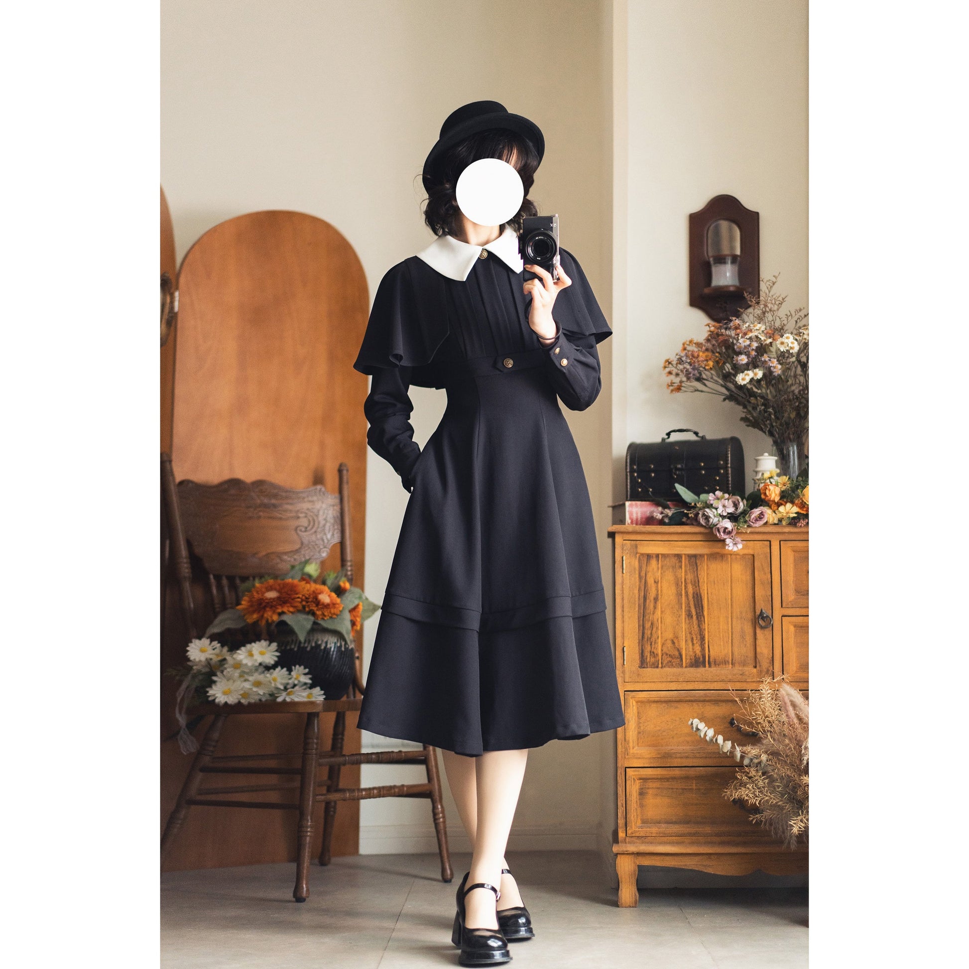 銀幕女優のクラシカルケープワンピース - Black