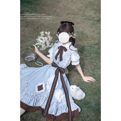 幻想のお嬢様のジャンパースカートとブラウス