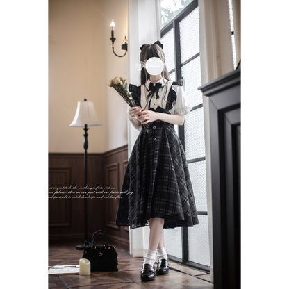 黒墨格子柄のジャンパースカートとブラウス - ロング丈