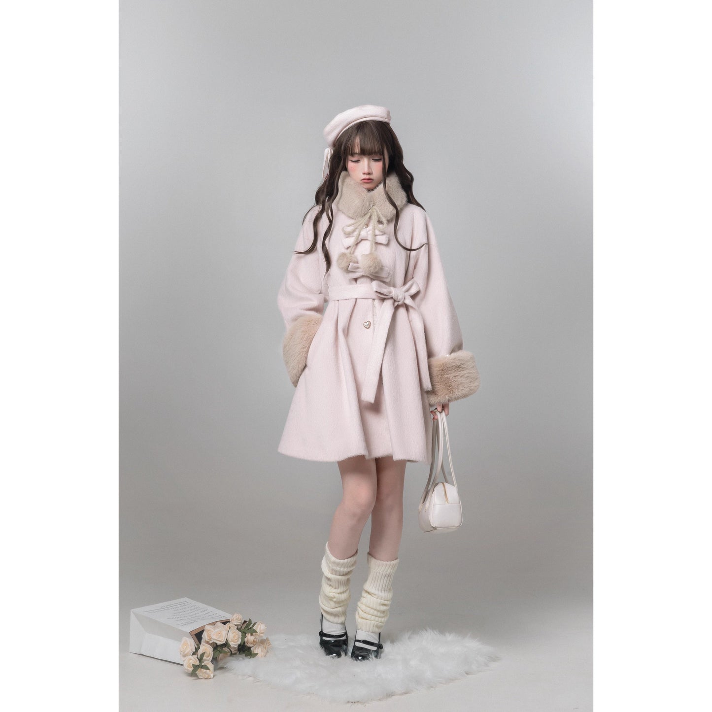 桜色のお嬢様のリボンファーウールコート