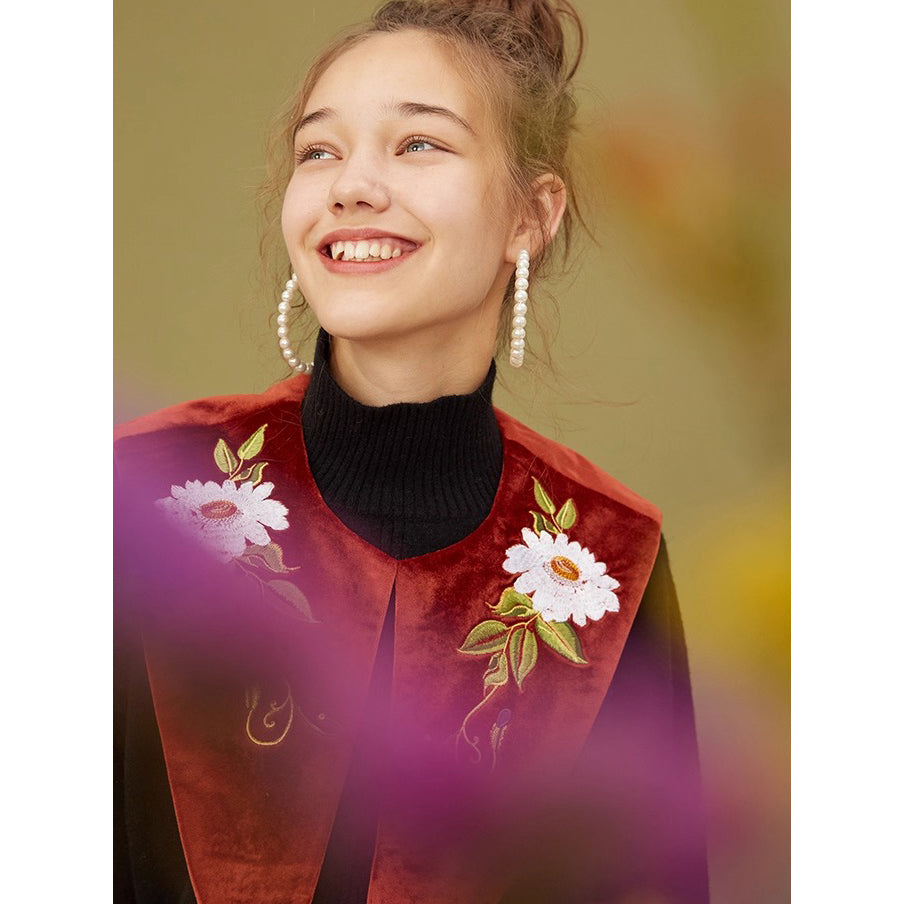 花絵の刺繍付け襟