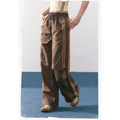 魔法学校のポロシャツと刺繍ロングパンツ