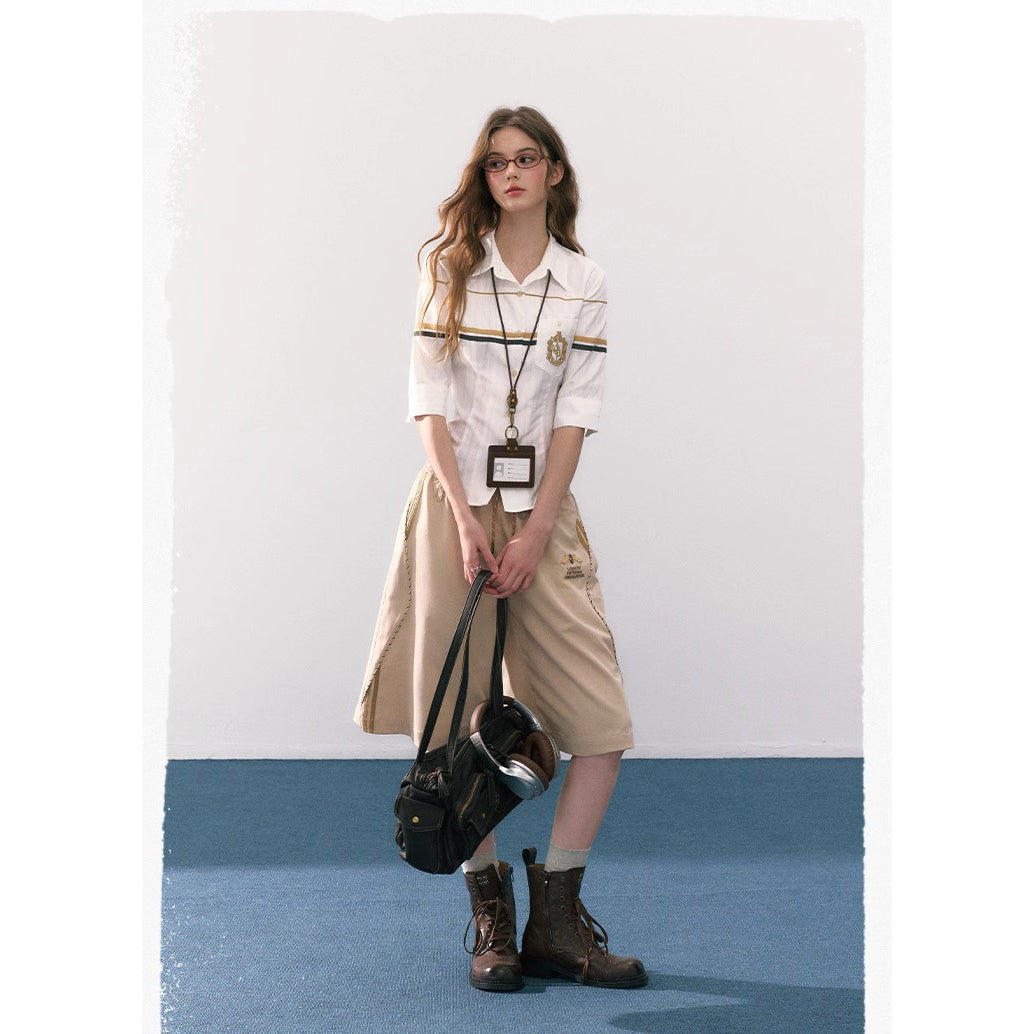 魔法学校の刺繍ストライプブラウス