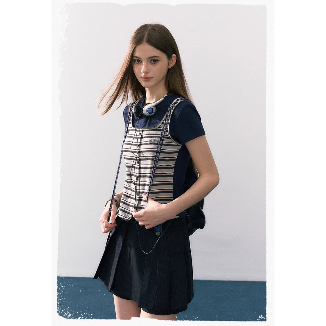 魔法学校のドッキングトップスとキュロットスカート