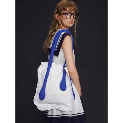 船乗り少女のトートバッグ