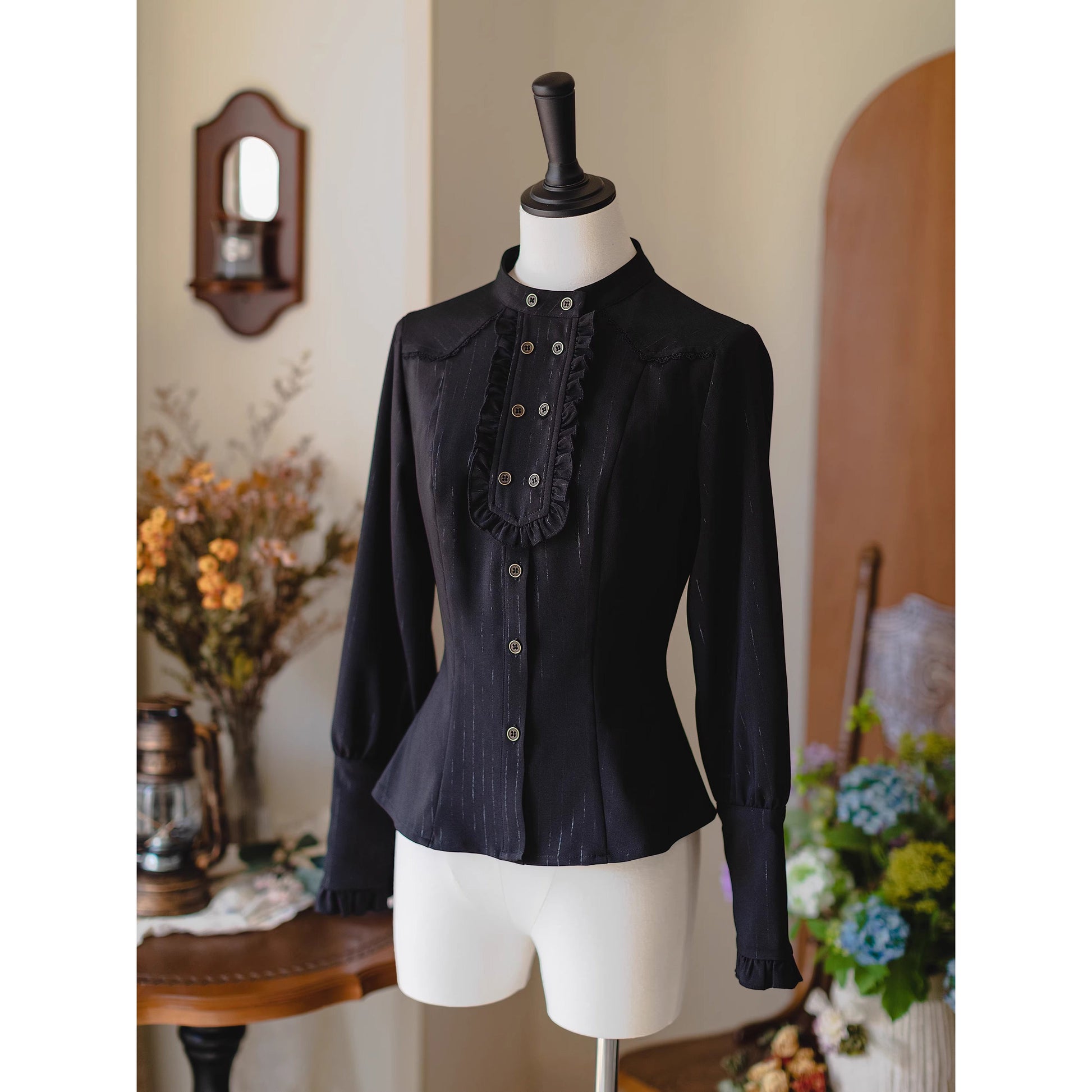 英国のお嬢様のスタンドカラーブラウス - Black