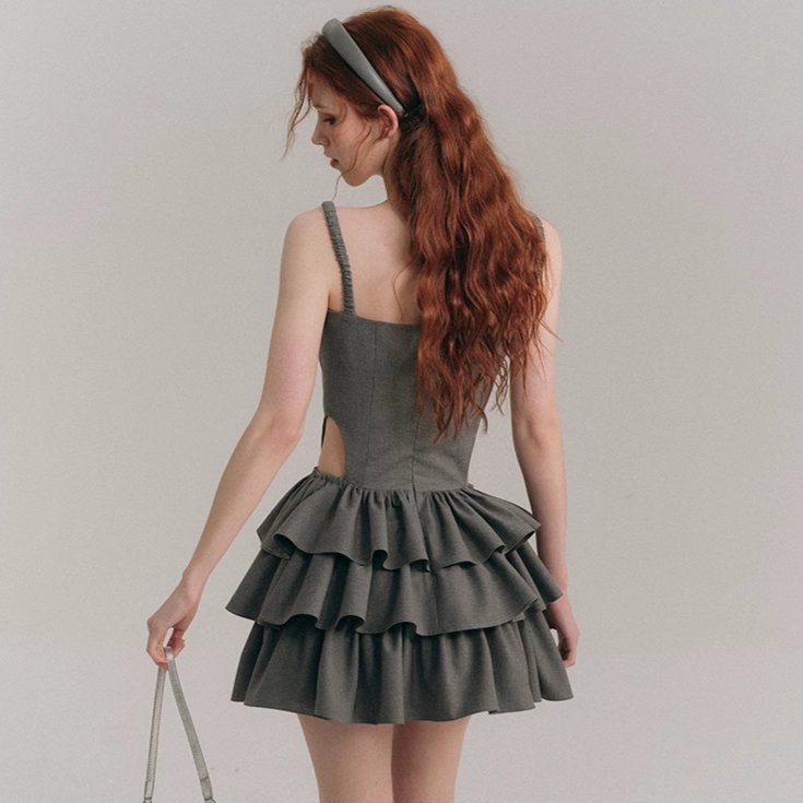 Fluffy skirt cake skirt hollow suspender dress