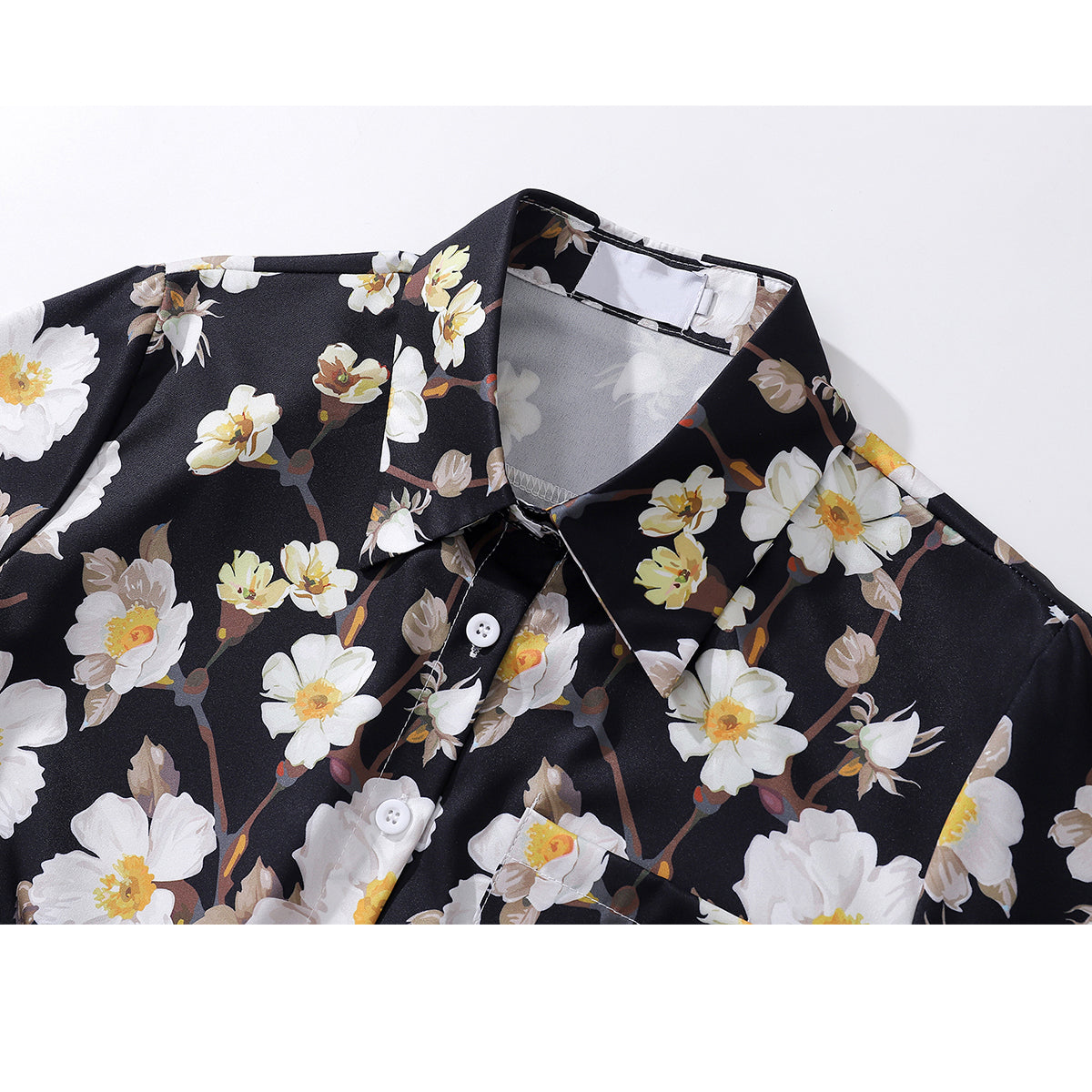 漆黒の夜の秋桜ショートシャツ
