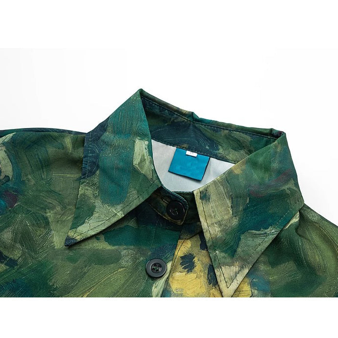 濃緑の油彩画ショートシャツ