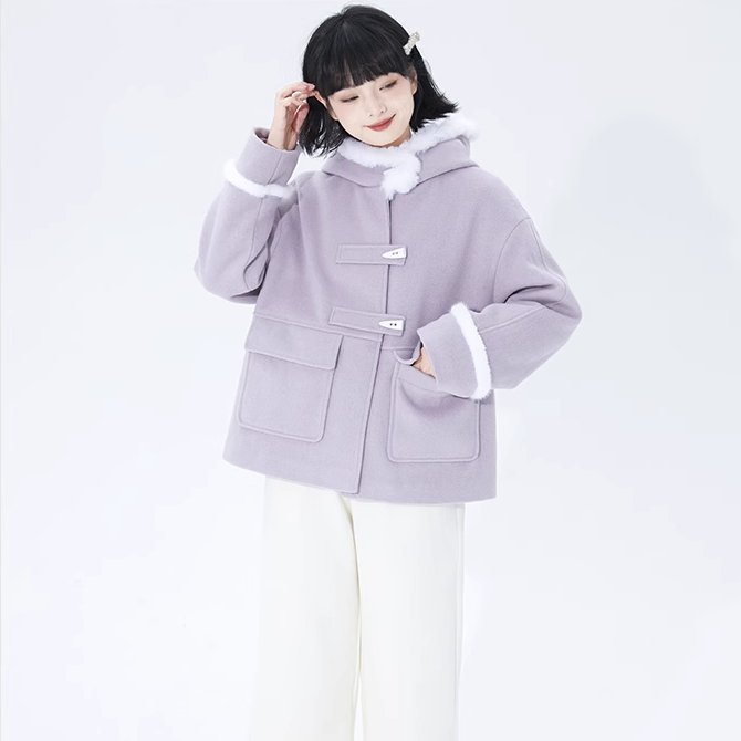 Purple horn button hooded woolen coat