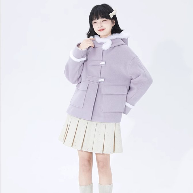 Purple horn button hooded woolen coat