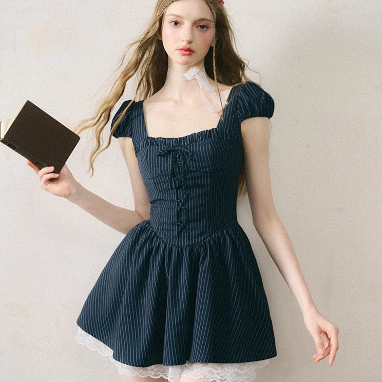 Strappy bow lace striped dress puff sleeve skirt