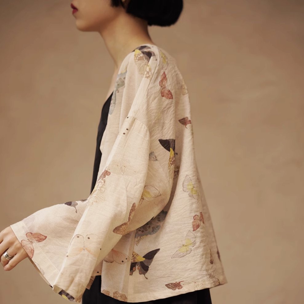 V-neck butterfly print shirt wide-sleeved short coat