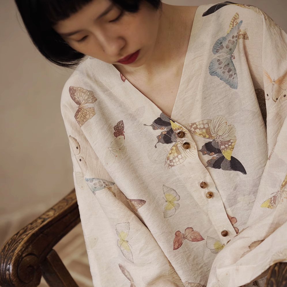 V-neck butterfly print shirt wide-sleeved short coat