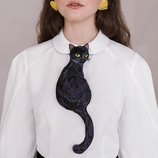 黒猫の刺繍ネクタイ