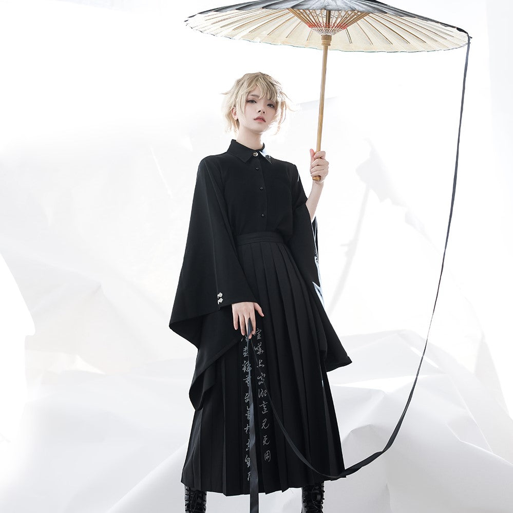 漆黒の振袖ブラウス