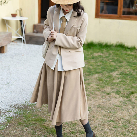white-brown tweed skirt