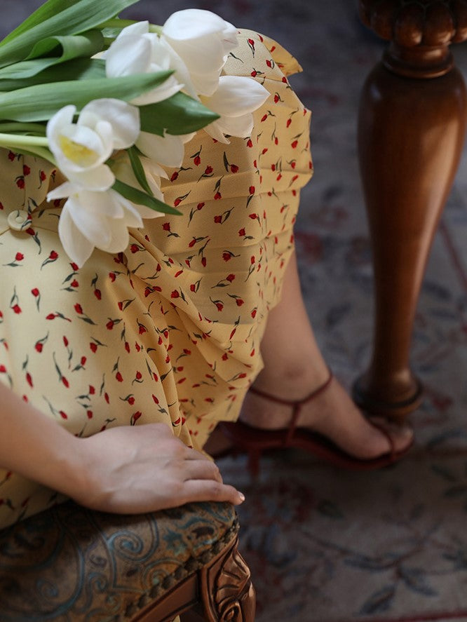 伯爵夫人の花柄ヴィンテージスカート