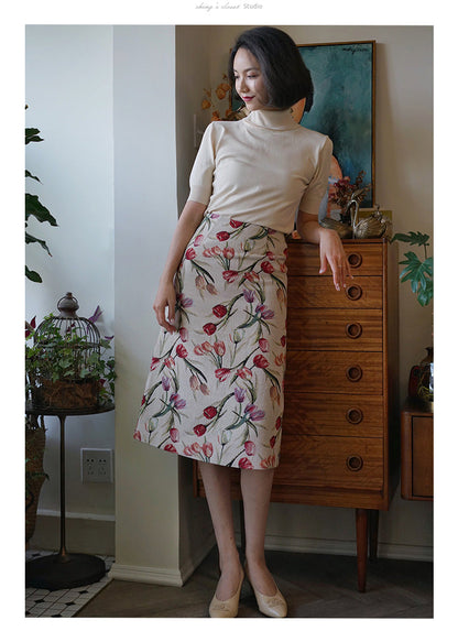 チューリップの花咲くレトロスカート