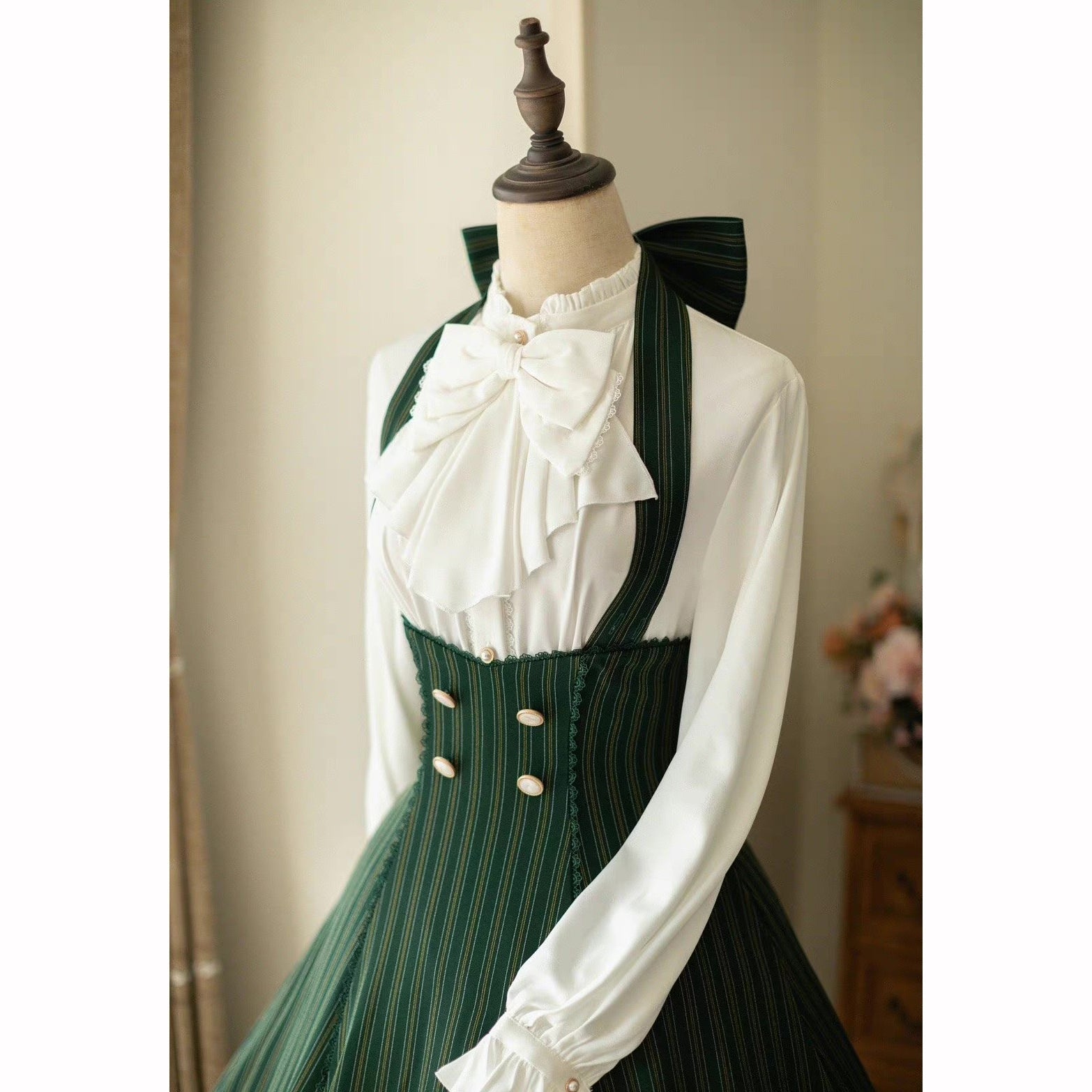 Dark green stripe jumper skirt / high neck ribbon blouse