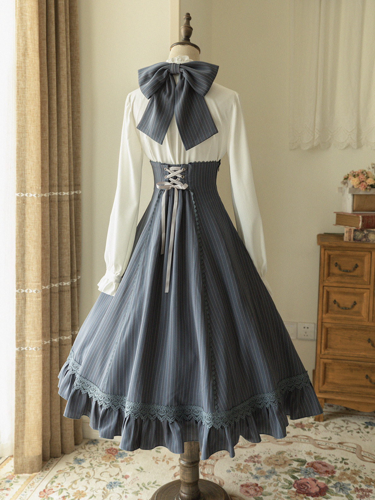 Triple ribbon jumper skirt and bolero with rib motif – ロリータ