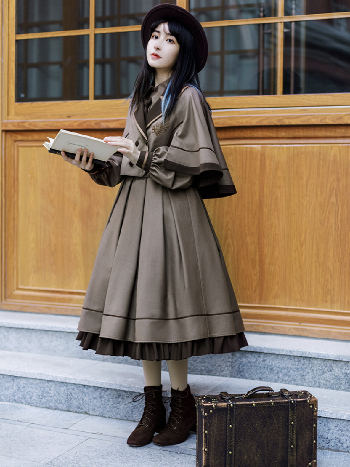 British literary girl classical dress and classical cape – remulia British literary girl classical dress and classical cape – remulia