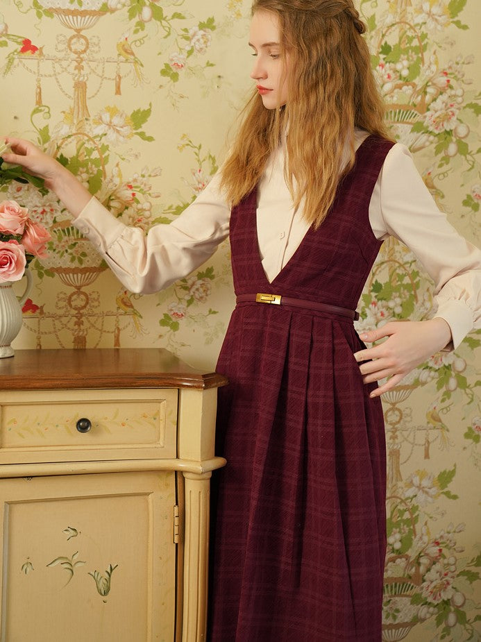 Red check pattern strap dress and French blouse – remulia