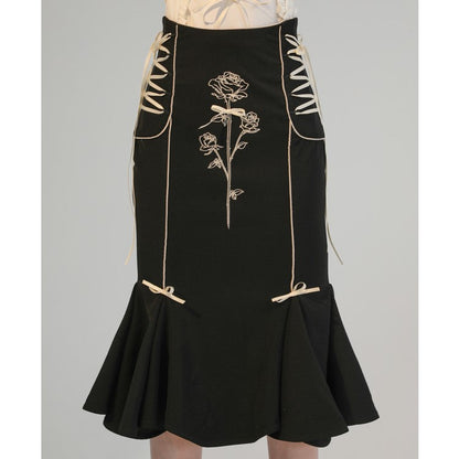 華麗なる結びの薔薇刺繍マーメイドスカート