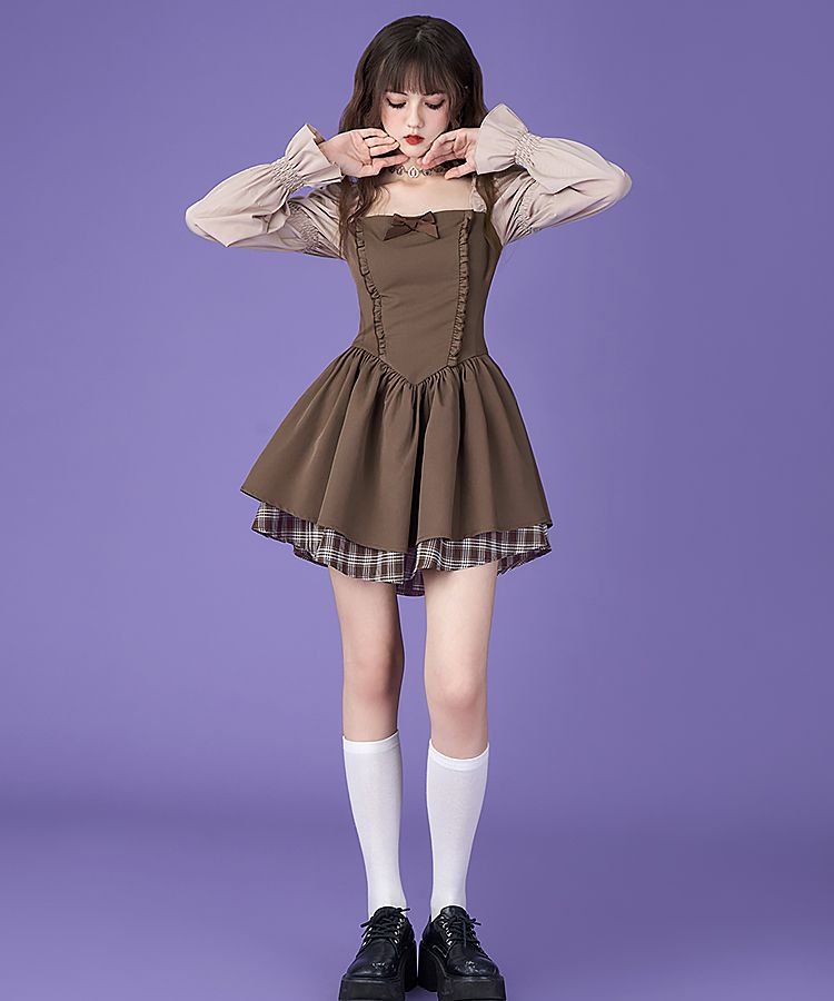 Retro girl different material layered dress