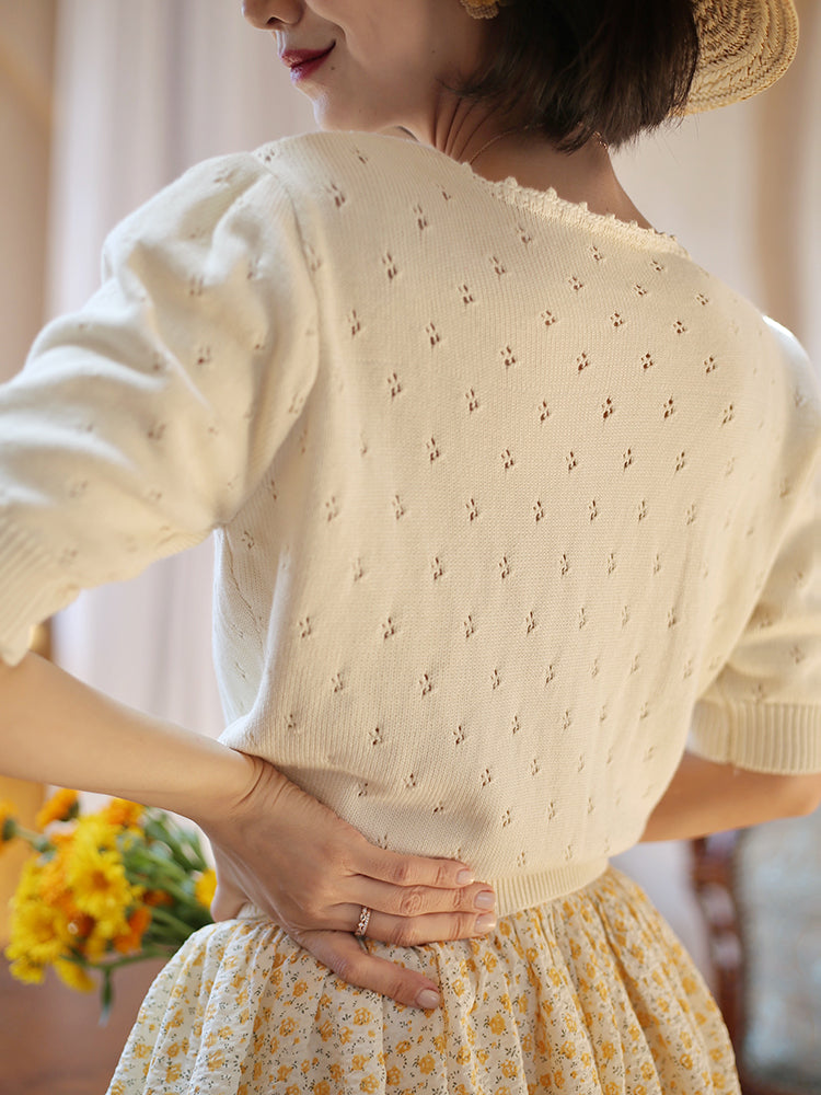 象牙色の花刺繍ニットカーディガン