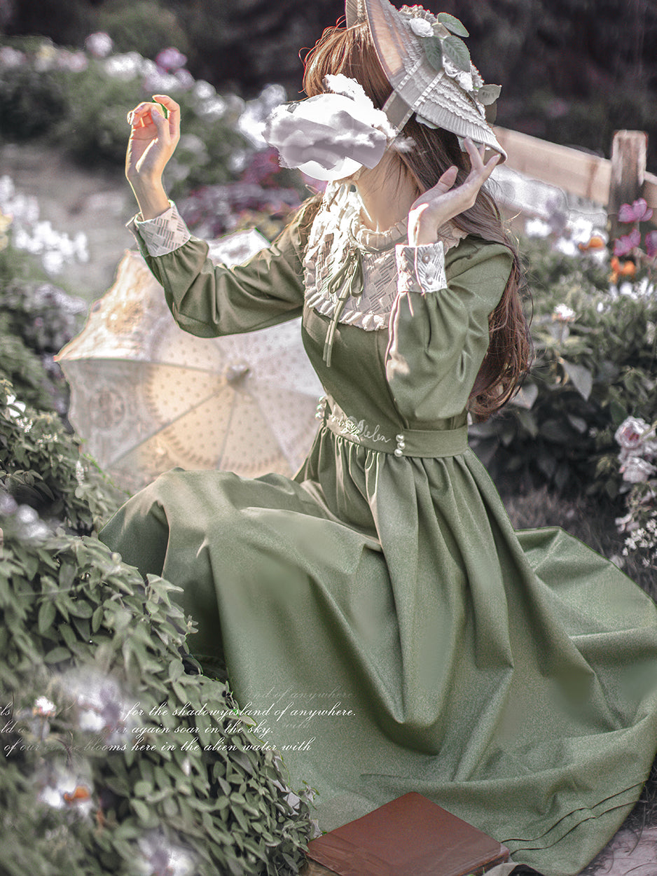 Light green lady's literary dress ＆ shawl