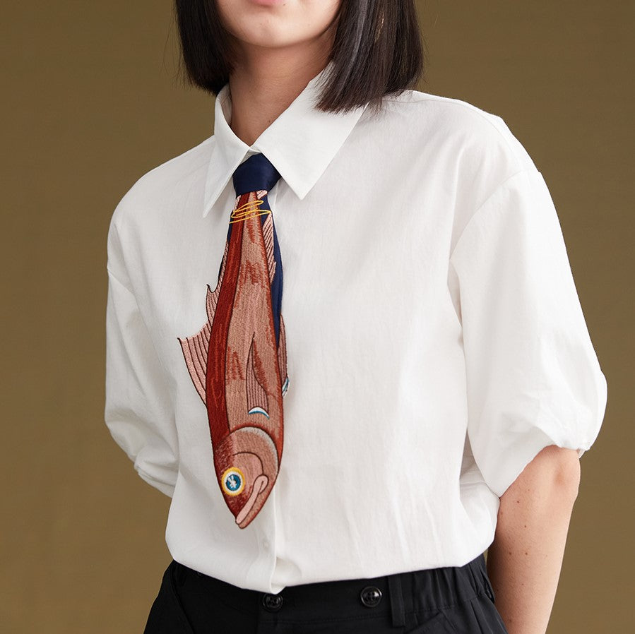 Fish embroidery tie – remulia