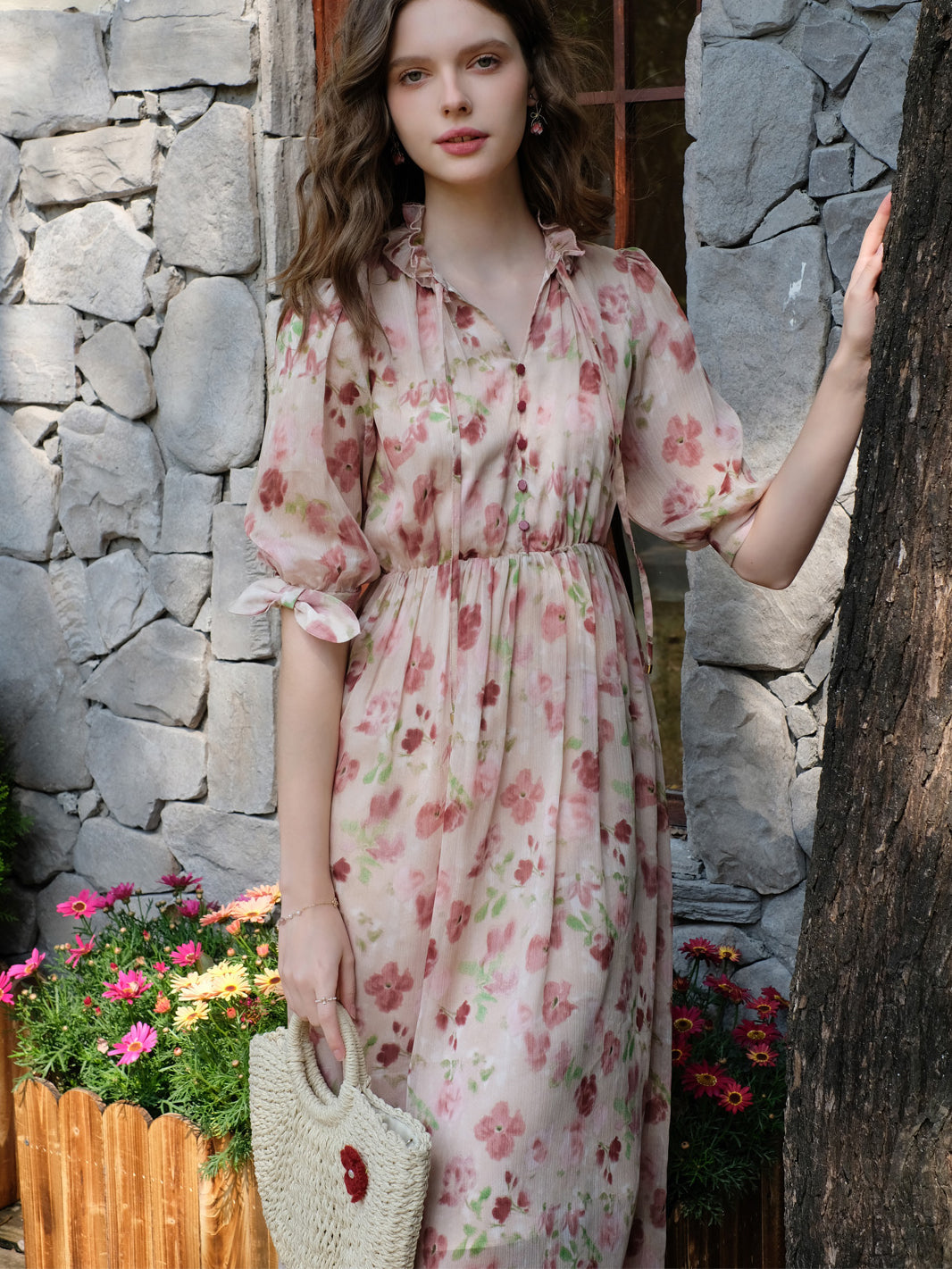 Pale red flower bleeding picture French dress